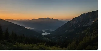 Talblick bei Sonnenuntergang